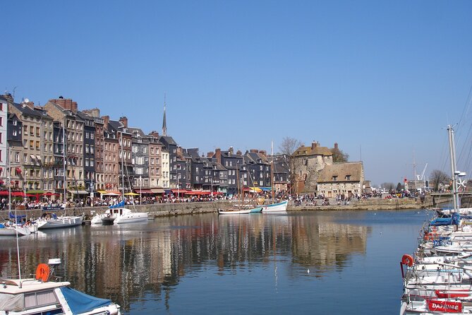 Private Tour to Mont St-Michel and Honfleur from Paris - Food and drink planning when the tour only covers the ride