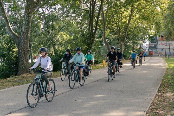 Private Tour: Versailles by Electric Bike from Paris - Versailles Palace: time with the Hall of Mirrors and the gardens