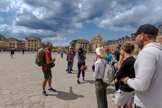 Private Tour: Versailles by Electric Bike from Paris - Starting at 167 Rue St Charles: a calm bike exit from the city