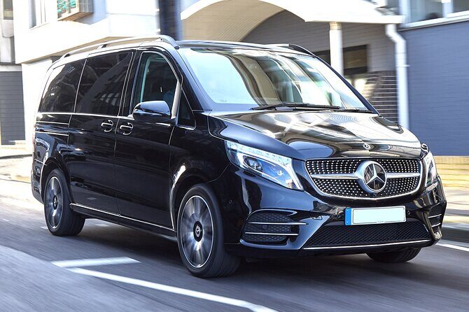 Private Transfer: Disneyland Park or Hotel to Paris by Luxury Van - Price and Value: When $124.42 Per Person Makes Sense