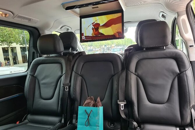 Private Transfer from CDG/ORLY/LBG Airport to Paris (Van-7 Pax) - Door-to-door from CDG, Orly, or Le Bourget