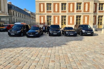 Private Transfer from CDG/ORLY/LBG Airport to Paris (Van-7 Pax) - The meet-and-greet flow: where the van actually finds you