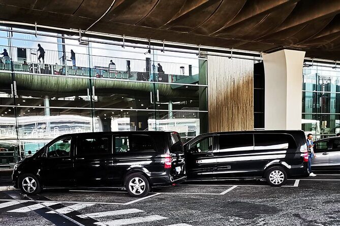 Private Transfer from Charle de Gaulle Airport to Paris - Price and value: what $114.39 per person buys you