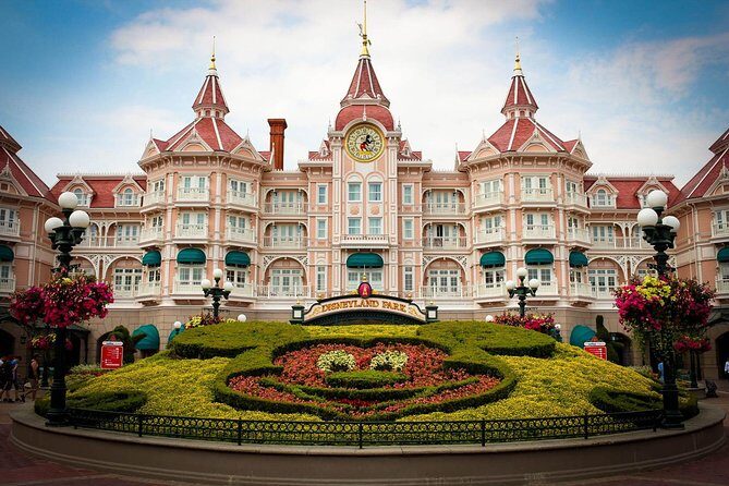 Private Transfer from Disneyland Paris to Charles de Gaulle or Orly Airports - Private transfer quick hits you should care about