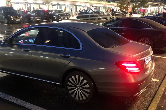 Private Transfer from the City of Paris To Orly Airport (ORY) - Paris Hotel Pickup: Door-to-Door Beats the Airport Hunt