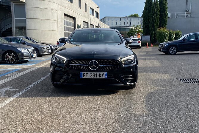Private Transfer Paris from and to Airport (CDG, Orly, Beauvais) - Flexibility when things go sideways (because they do)