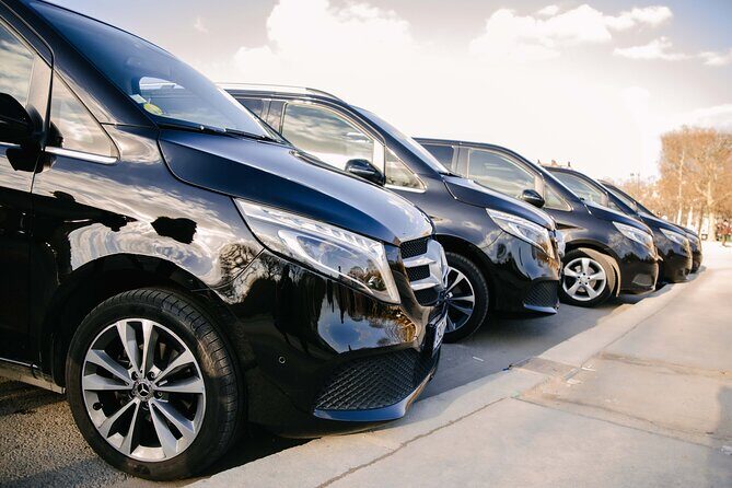 Private Transfers in Paris - Train stations and hotel meetups: shorter waits, clearer timing