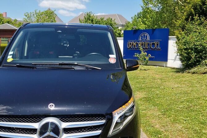 Private Transfers in Paris - Mobile ticket and confirmations: less guesswork before you land