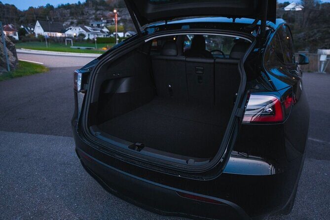 Private transport from Paris to Charles de Gaulle airport - Key highlights you’ll actually feel