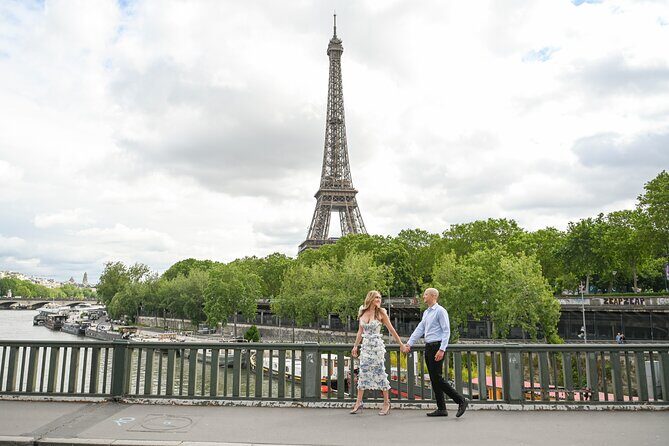 Private Vacation Photos in Paris - Who this fits best in Paris