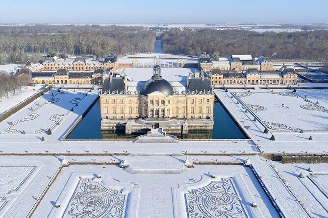 Private Vaux-le-Vicomte Candlelight Half-Day Escape from Paris - Who This Private Candlelight Escape Is Best For