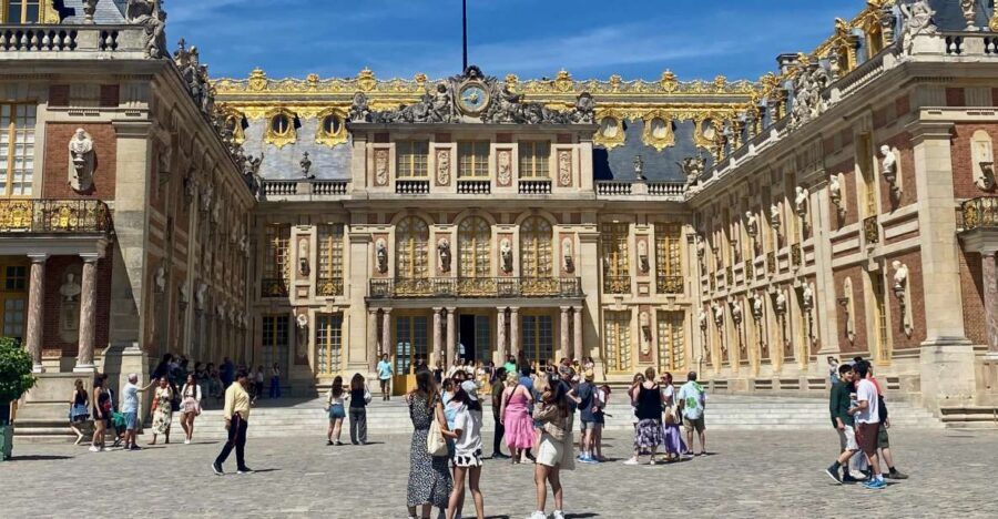 Private Versailles, Gardens, Trianon from Paris by Mercedes - Who should book this private Versailles day?