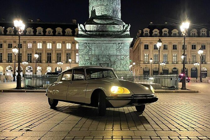Private Vintage Car Tour of Paris in a Citroën DS - 2H - Arc de Triomphe: epic views, but ticket planning matters