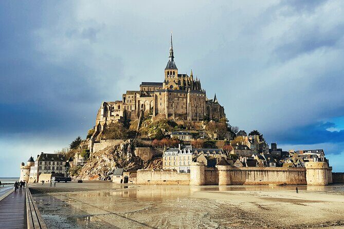 Private walking tour of Mont Saint Michel with a licensed guide - Duration and expectations: 2–3 hours that work (or don’t)