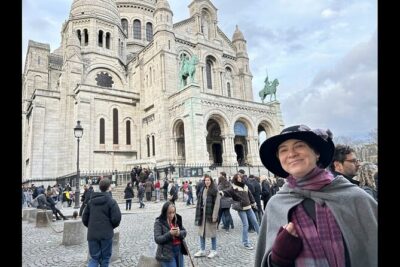 Private Walking Tour of Montmartre and Sacré-Cœur Visit - Meeting at Place Blanche and setting the pace for the climb