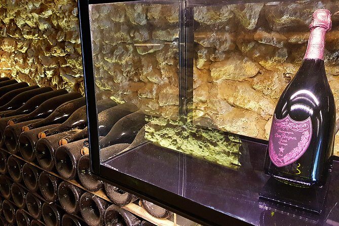 Private wine tour to Champagne region from Paris - Martel and Telmont: family scale, village scale, and faster tastings
