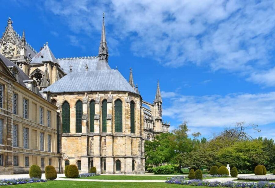 Reims: Private Guided Tour of the Champagne's capital - Practical tips so the walk stays enjoyable