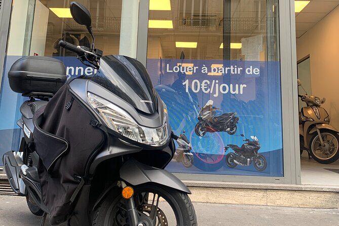 Rental scooter PCX Honda 125cc (B / A1 permit) Paris - Pickup at 2 Rue Michel Chasles: what will make the handoff smooth