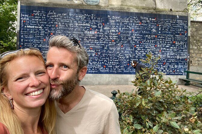 Romantic Montmartre: Paris Lost Lovers Exploration Game and Tour - Who should book this Montmartre quest (and who should skip it)