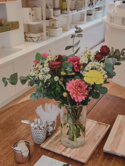 Rouen-Normandy : Creation Perfume Workshop 30ml - Where You Meet and How the Session Flows