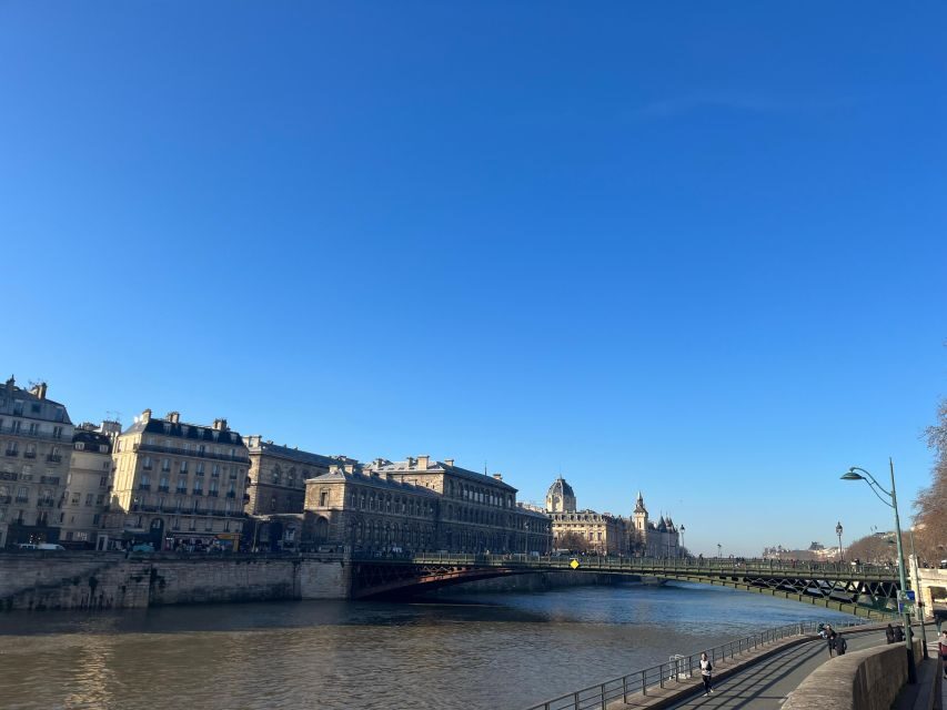 Running Tours in Paris for intermediate to advanced runners - Why This Running Tour Feels More Real Than Sightseeing