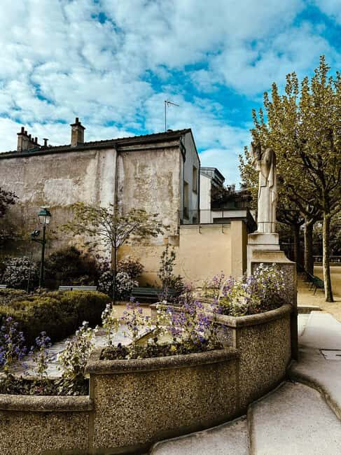 Sacré-Cœur de Montmartre Guided Tour - Price and time: is $41 for 2 hours good value?