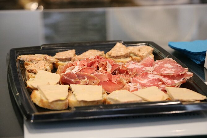 Saint Germain des Prés Food Tour - Fromagerie Laurent Dubois: tasting cheese like a pro (without the fuss)