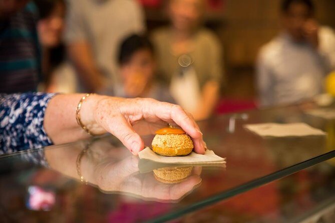 Saint Germain The Private Food Tasting Tour with a French Gastronomy Expert - Logistics that can make or break the start