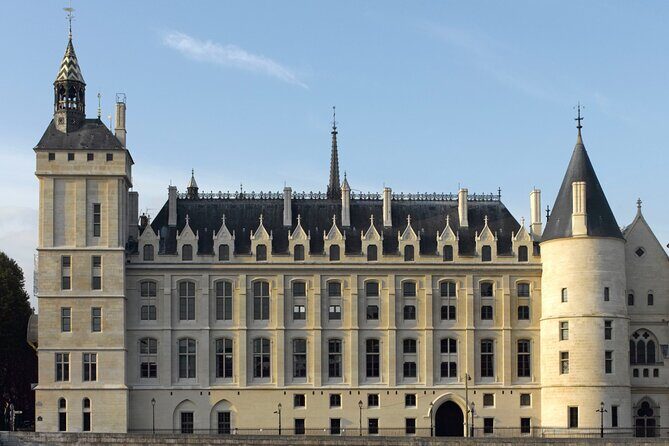 Sainte-Chapelle and Conciergerie Guided Tour with Ticket in Paris - Sainte-Chapelle inside: Gothic light, the Crown of Thorns story, and an old clock