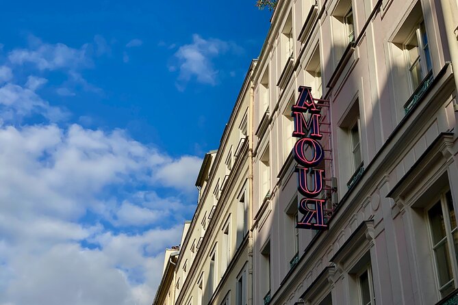 Scandalous Paris, audioguided smartphone tour - Rue de Navarin: historical brothels and famous clients