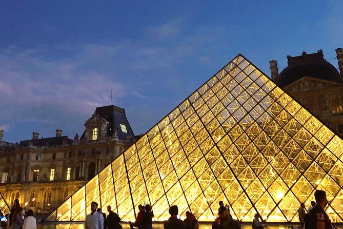 Secrets & Scandals of the Louvre - Limited to 6 Guests - Practical stuff that can make or break your Louvre day