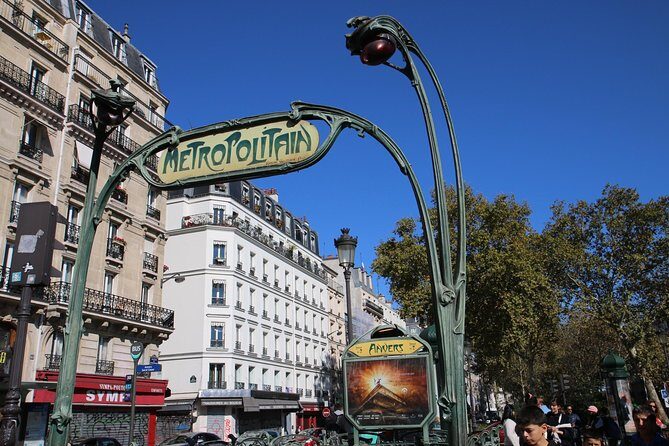 See 10+ Top Paris Sights, Fun Guide - Montmartre-to-Arc route: why this order works