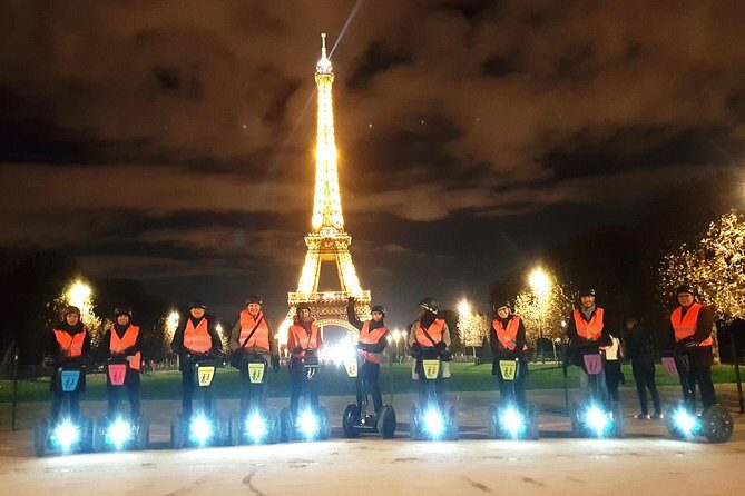 Segway by night ! Illuminated Paris - Where you start at Place de Fontenoy and how the evening flows