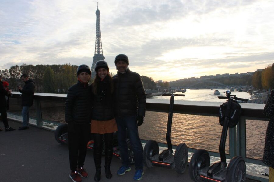 Segway private tour Lights of Paris - Why a private Segway night tour fits Paris so well