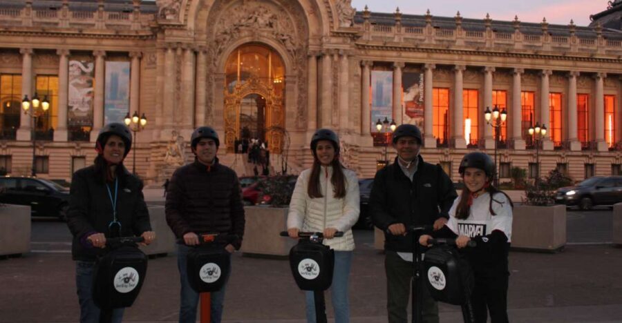 Segway private tour Lights of Paris - Getting started: meeting, setup, and learning the Segway rhythm