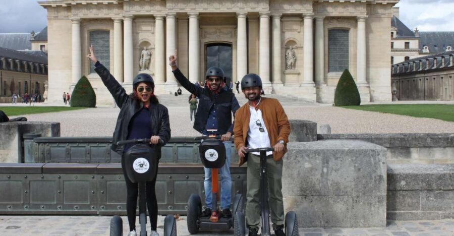 Segway private tour of 1.5 hour - Grand Palais and Petit Palais: museum exteriors worth the detour