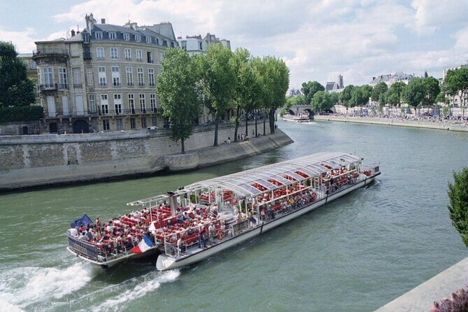 Seine River Cruise with Commentary 1 Hour - What You’ll See From the Water: Eiffel Tower, Notre-Dame, and the Louvre Area