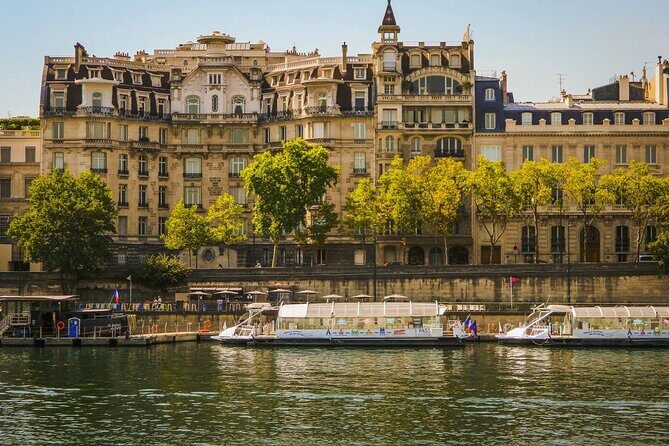 Seine River Cruise with Commentary 1 Hour - Where to Meet: Bateaux-Mouches at Pont de l’Alma (Port de la Conférence)
