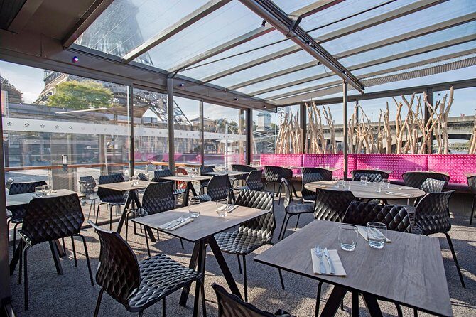 Seine River Sightseeing Cruise and Lunch at Le Bistro Parisien - Le Bistro Parisien: the Eiffel Tower lunch that sets the tone