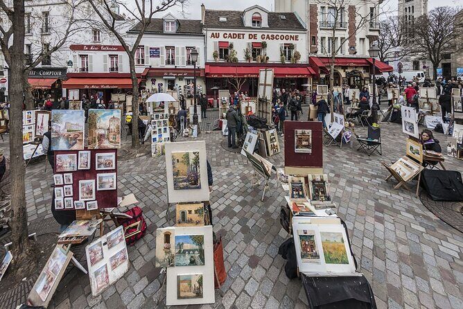 Self-Guided Audio Tour - Montmartre: The heart of art and bohemia - From church views to Place du Tertre’s artists at work