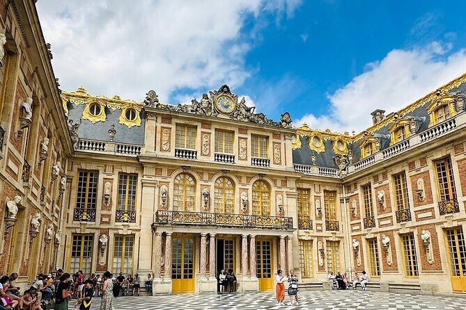 Self-Guided Tour to the Versailles with Timed Entry Ticket - Stop 2: Entering the Palace of Versailles with Priority Ticket Access