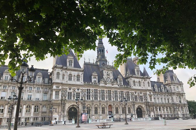 Semi-Private French Revolution and Conciergerie tour - A 2.5-Hour Walk Through Paris During the French Revolution