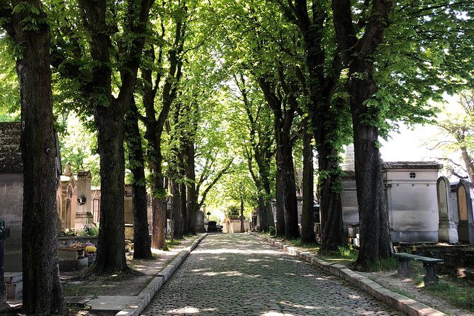 Semi-Private Père Lachaise Cemetery Tour - Key highlights to know before you go