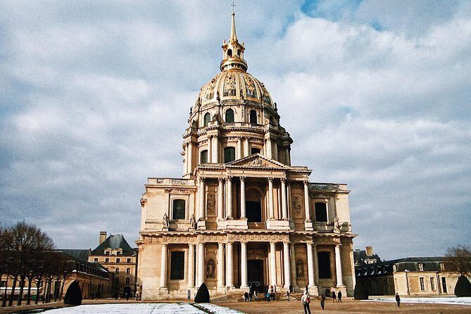 Skip-the-line Invalides Dome Louis XIV & Napoleon Tour - Exclusive Guided Tour - Where You Start: Hôtel des Invalides and Why It Matters