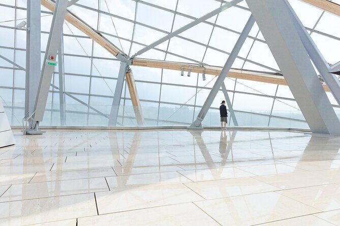 Skip-the-line Ticket Premium Access to Fondation Louis Vuitton - Inside the Foundation: how to use your 1 hour 30 minutes well