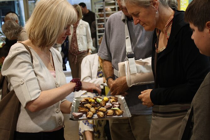 Small Group Tour - Paris Sweet Tooth Stroll - The 90-Minute Format: Perfect Length for a First-Time Food Mission
