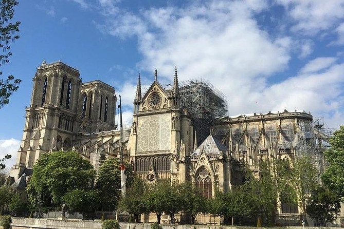 Small Group Tours of Paris in Italian (2 Itineraries) - Two morning routes: Latin Quarter vs. the Long Seine