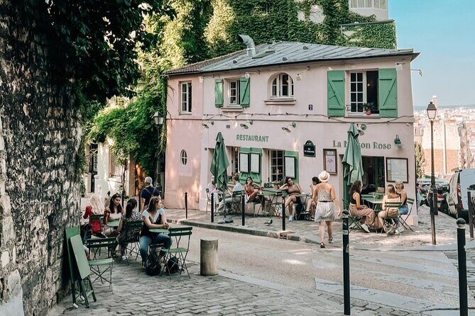 Small Group Walking Tour of Montmartre -10 people max - Why This Montmartre Walk Works So Well