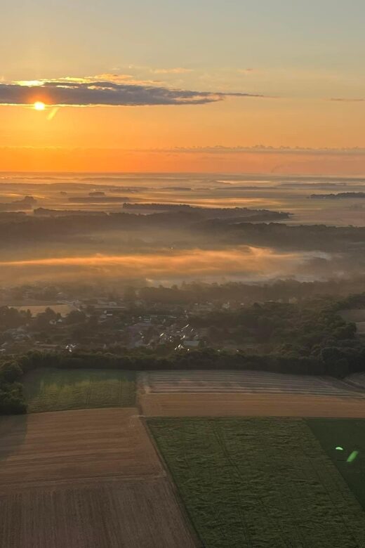 South of Paris: hot air balloon flight - Practical logistics: meeting point and how to get ready