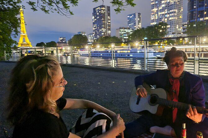 Sunset Picnic with View of Eiffel Tower and Live Music - BYOB in Paris: what to bring and how to keep it easy